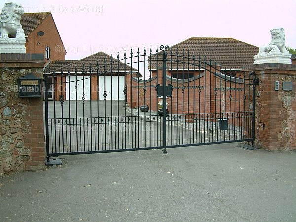 Bespoke Gates made in Somerset,Bristol.